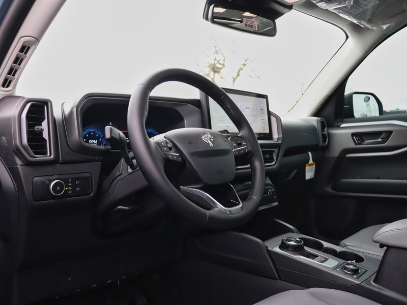 2026 Ford Bronco Sport Badlands | 4X4 | 2.0L | TECH PKG | ROOF | CRGO MGM