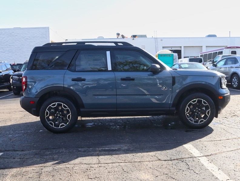 2026 Ford Bronco Sport Outer Banks | 4X4 | 1.5L | Roof | Tech