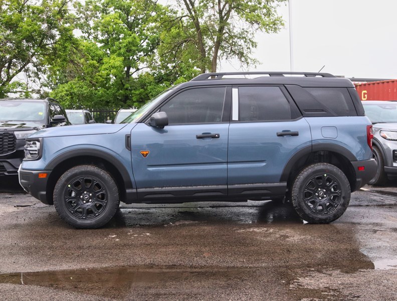 2026 Ford Bronco Sport Badlands | 4X4 | 2.0L | Tech | Roof | Crgo Mgmnt