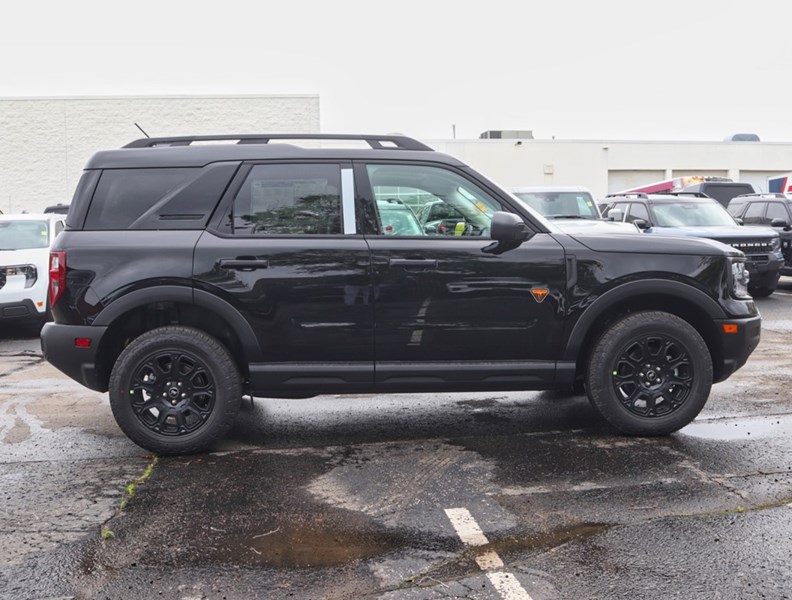 2026 Ford Bronco Sport Badlands | 4X4 | 2.0L | Roof | Tech | Crgo Mgmnt