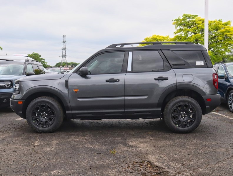 2026 Ford Bronco Sport Badlands | 4X4 | 2.0L | Roof | Tech | Crgo Mgmnt