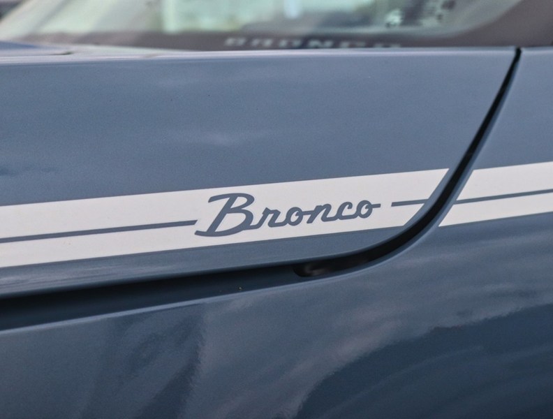 2026 Ford Bronco Sport Heritage | 4X4 | 1.5L | Roof | Tow | Conv Pkg