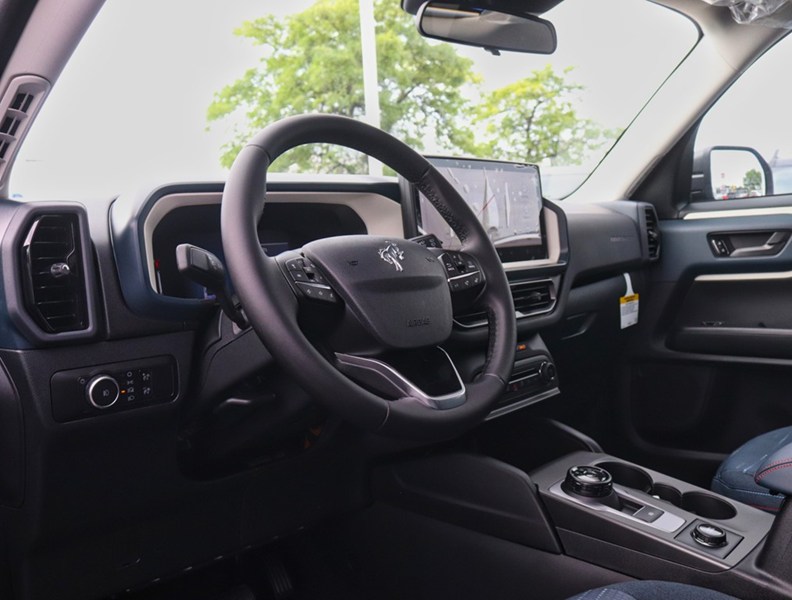 2026 Ford Bronco Sport Heritage | 4X4 | 1.5L | Roof | Tow | Conv Pkg