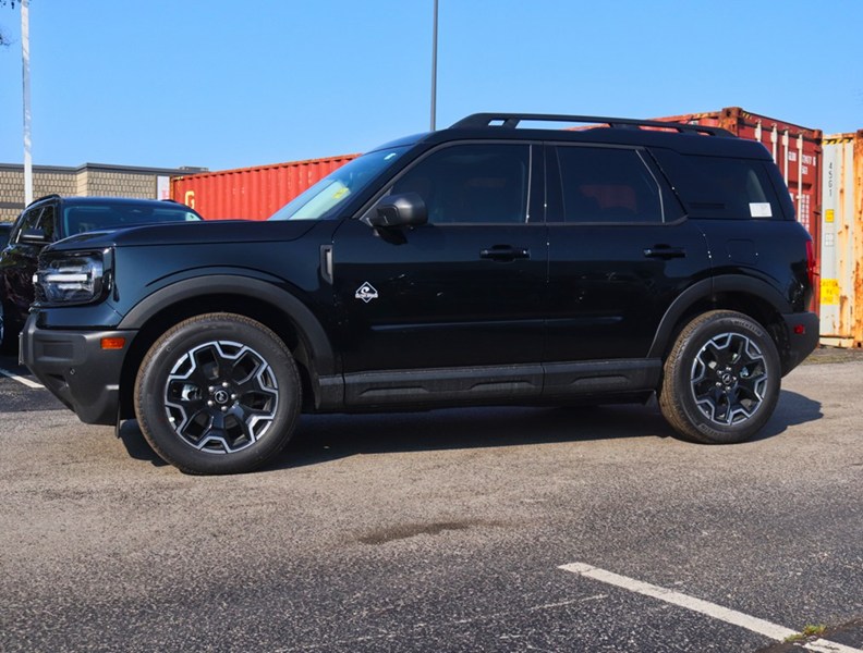 2026 Ford Bronco Sport Outer Banks | 4X4 | 1.5L | Roof | Tech