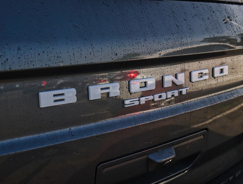 2026 Ford Bronco Sport Badlands | 4X4 | 2.0L | Roof | Tech Pkg