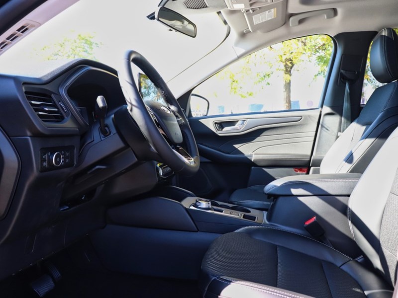 2026 FORD ESCAPE PHEV | HYRBID | ROOF | HTD SEATS | ADPTV CRUISE