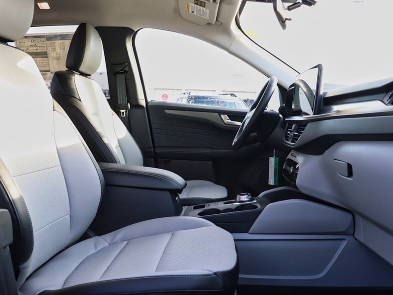 2026 FORD ESCAPE PHEV | HYBRID | ADPTV CRUISE | HTD STR WHL | BLIS