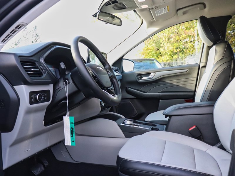 2026 FORD ESCAPE PHEV | HYBRID | ADPTV CRUISE | HTD STR WHL | BLIS