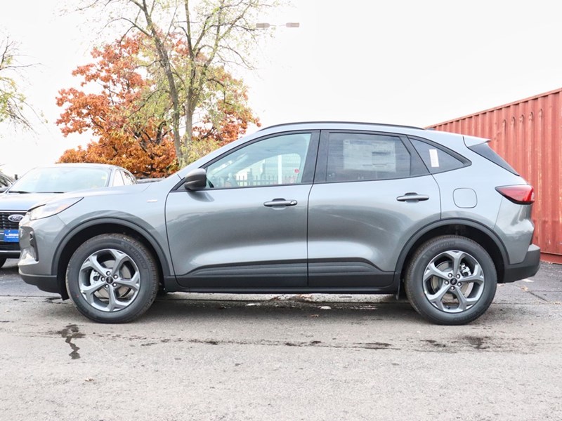 2026 FORD ESCAPE ST-LINE | AWD | HYBRID | ROOF | TECH PK 1 | NAV