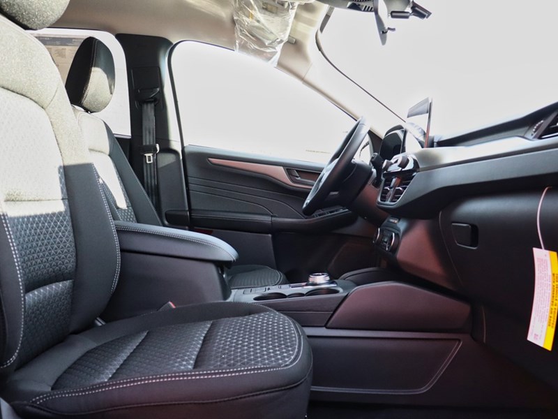 2026 FORD ESCAPE ACTIVE| AWD | 1.5L | HTD STR WHL | BLIS | LED