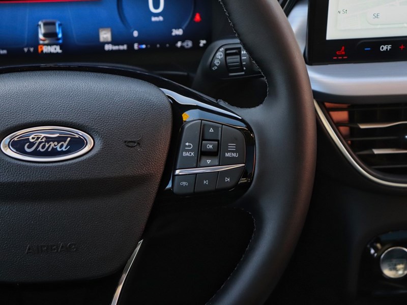 2026 FORD ESCAPE PLATINUM | AWD | HYRBID | ROOF | TOW | 19S