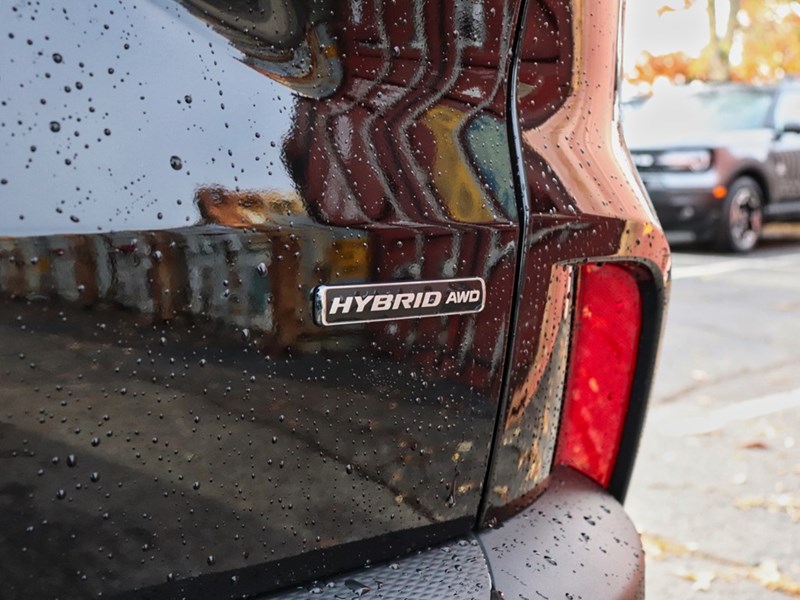 2026 FORD ESCAPE ST-LINE AWD | 4X4 | HYBRID | ROOF | TECH 1 | NAV