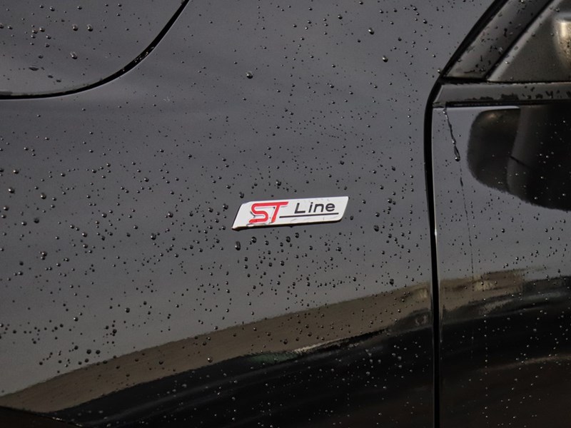 2026 FORD ESCAPE ST-LINE AWD | 4X4 | HYBRID | ROOF | TECH 1 | NAV