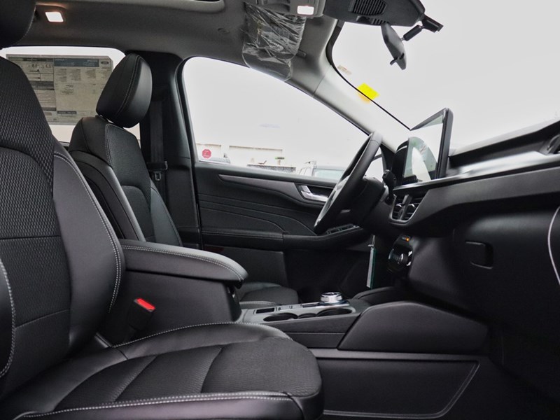 2026 FORD ESCAPE PHEV | HYBRID | ROOF | HTD STR WHL | ADPTV CRUISE