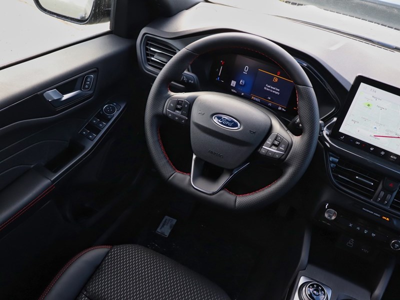 2026 FORD ESCAPE ST-LINE | AWD | 1.5L | TECH PK 1 | HTD STR WHL