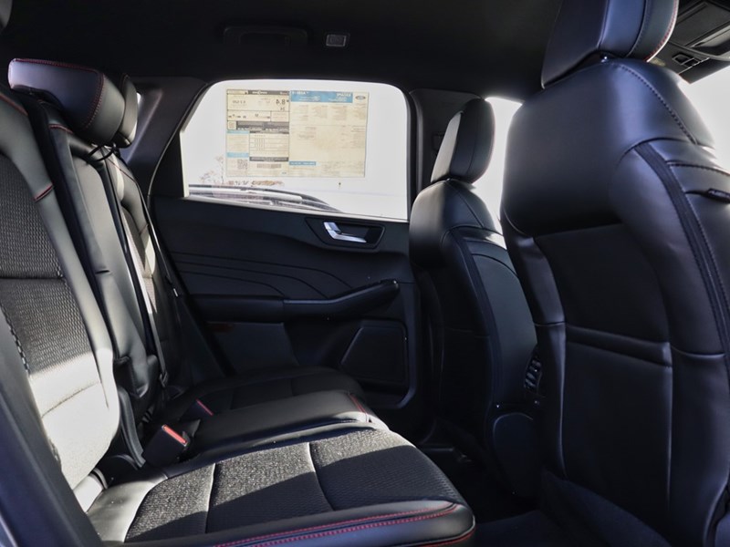 2026 FORD ESCAPE ST-LINE | AWD | 1.5L | TECH PK 1 | HTD STR WHL