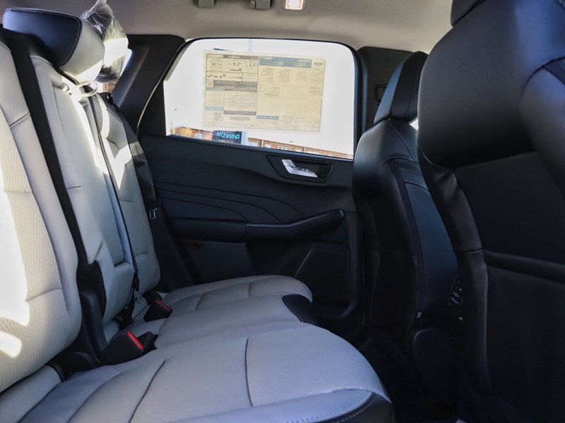 2026 FORD ESCAPE PHEV | PLUG-IN HYRBID | ADPTV CRUISE | BLIS | LED