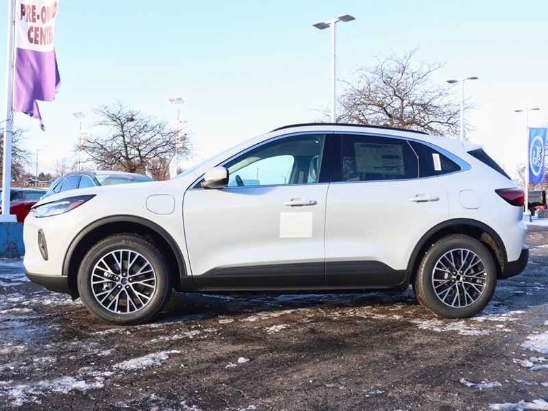 2026 FORD ESCAPE PHEV | PLUG-IN HYRBID | ADPTV CRUISE | BLIS | LED