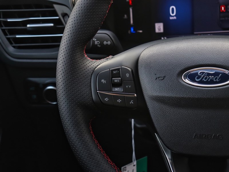 2026 Ford Escape ST-Line | AWD | HYBRID | TECH PK 1 | NAV | ADP CRU