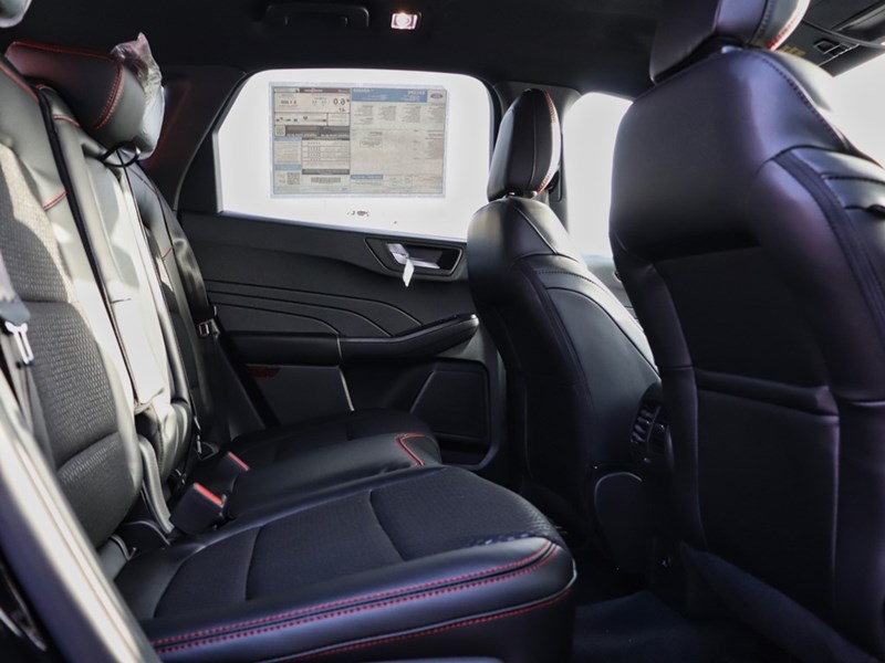 2026 Ford Escape ST-Line | AWD | HYBRID | TECH PK 1 | NAV | ADP CRU