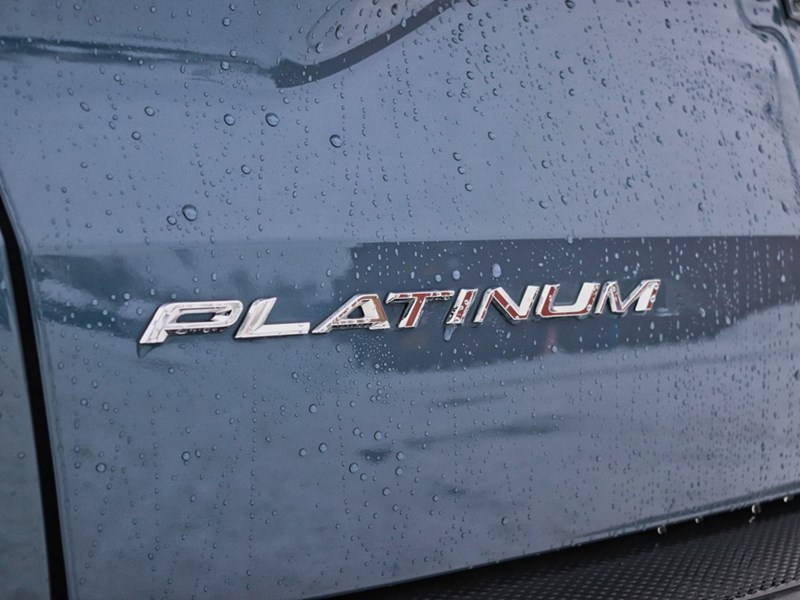 2026 Ford Escape Platinum | AWD | 2.0L | ROOF | TOW | ADP CRU | 19s