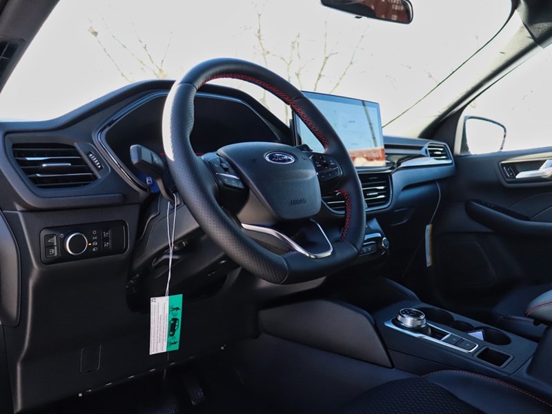 2026 Ford Escape ST-Line | AWD | HYBRID |  TECH | HTD STR WHL | NAV