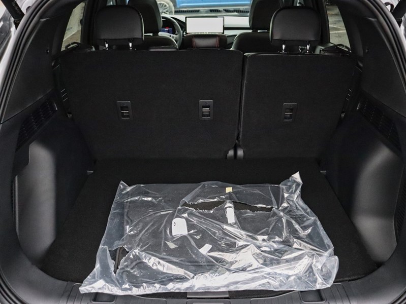 2026 Ford Escape St-Line | AWD | Hybrid | Tech Pkg | Roof