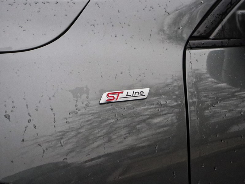 2026 Ford Escape St-Line | AWD | Hybrid | Tech Pkg | Roof