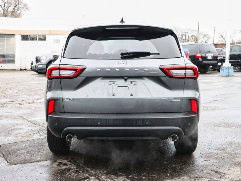 2026 Ford Escape St-Line | AWD | Hybrid | Tech Pkg | Roof