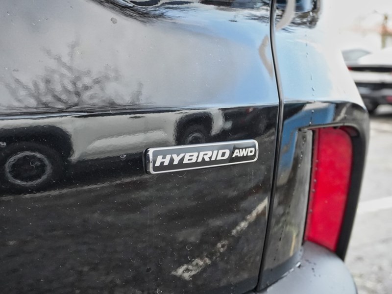 2026 Ford Escape St-Line | AWD | Hybrid