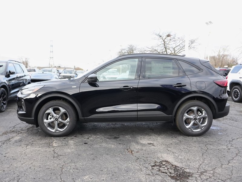 2026 Ford Escape St-Line | AWD | Hybrid