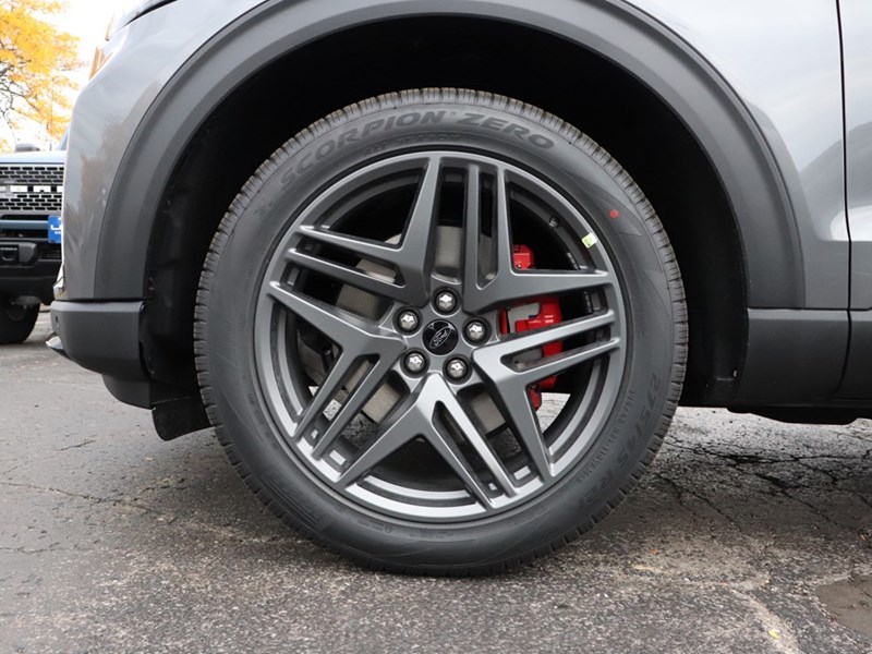 2026 Ford Explorer ST-Line | 4WD | ROOF | PREM PKG | STREET PK | 21s