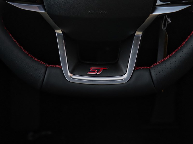 2026 FORD EXPLORER ST | 4WD | 3.0L | ROOF | TOW | 360 | HTD STR WHL