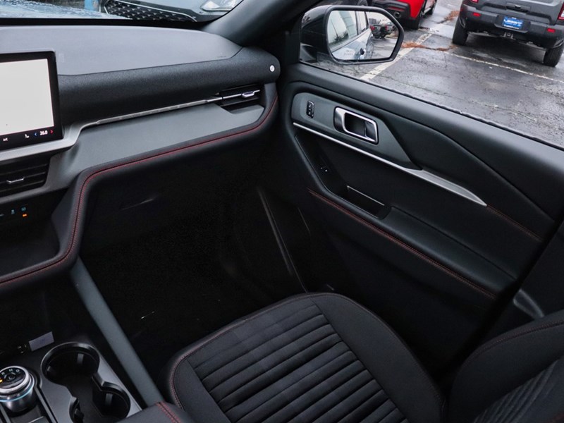 2026 Ford Explorer ST-Line | 4WD | ROOF | PREM PKG | ST-LN STREET PK