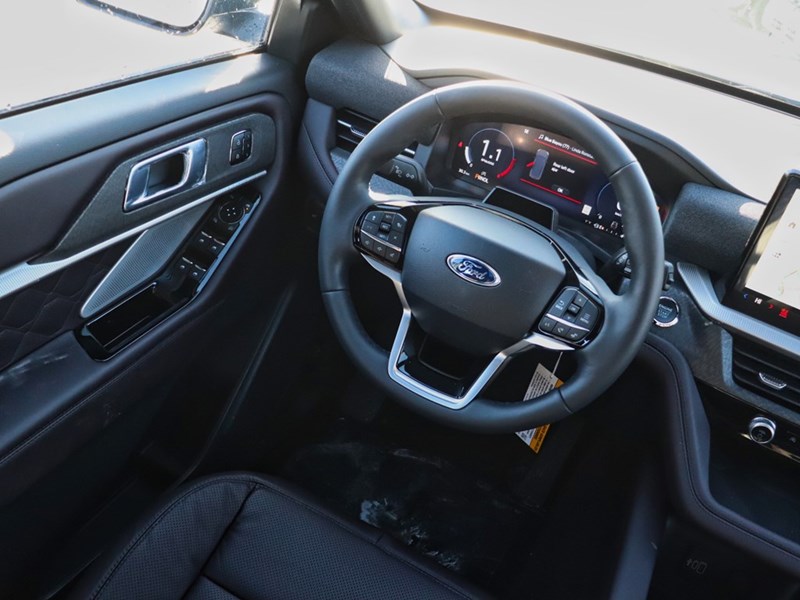 2026 Ford Explorer Platinum | 4WD | LUX LEATHER PKG | LOADED | 21s