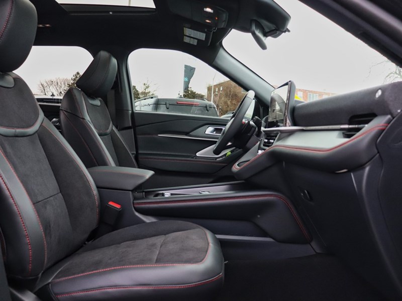 2026 Ford Explorer ST | 4WD | ROOF | 360 | ADPTV CRUISE | B&O | 21s