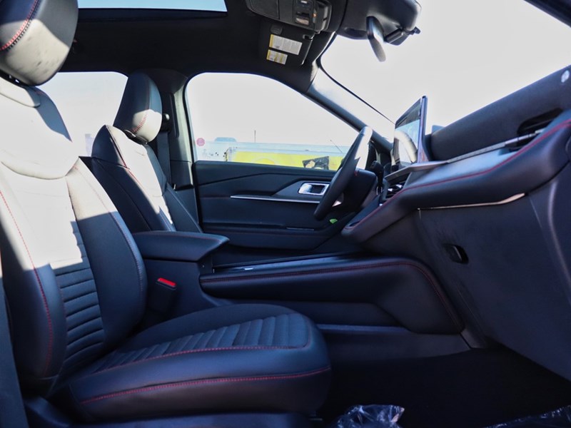 2026 Ford Explorer ST-Line | 4WD| ROOF | PREM PKG | STREET PK | BLU C