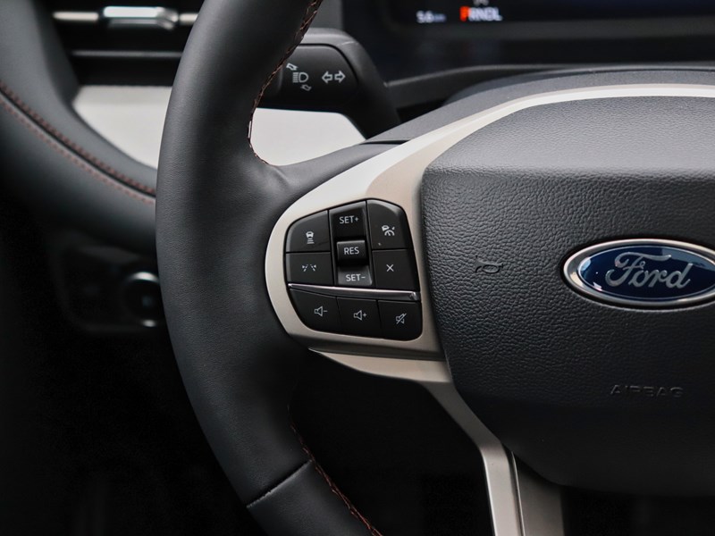 2026 Ford Explorer Active | 4WD | ROOF | COMF PKG | 20s