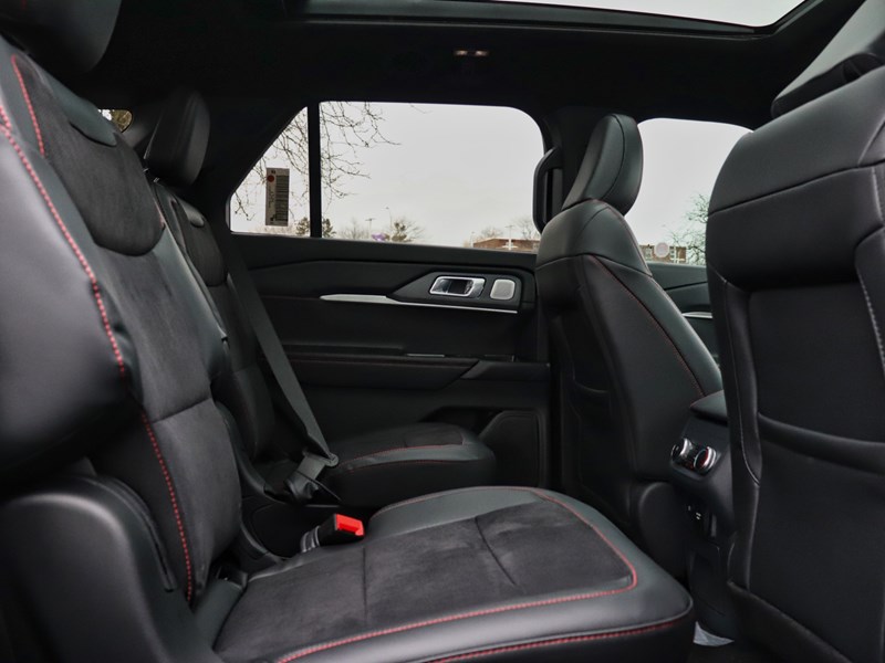 2026 Ford Explorer ST | 4WD | ROOF | 360 | ADPTV CRUISE | B&O | 21s