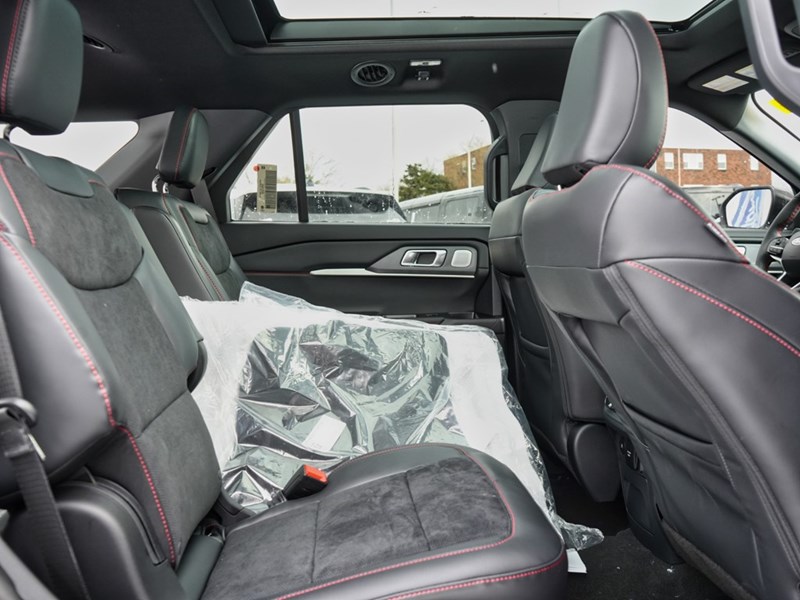 2026 Ford Explorer ST | 4WD | Roof | 360 | Adptv Cruise | B&O | 21S