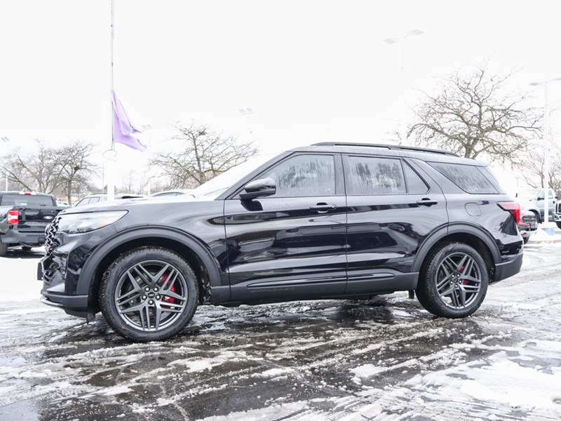 2026 Ford Explorer ST | 4WD | 3.0L | Roof | Tow | 360 | Htd Str Whl