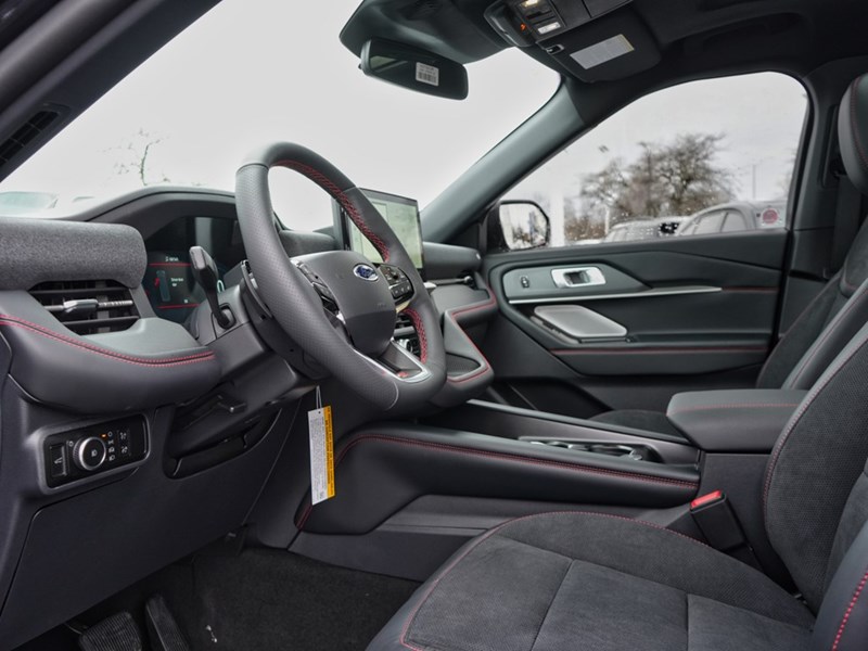 2026 Ford Explorer ST | 4WD | 3.0L | Roof | Tow | 360 | Htd Str Whl