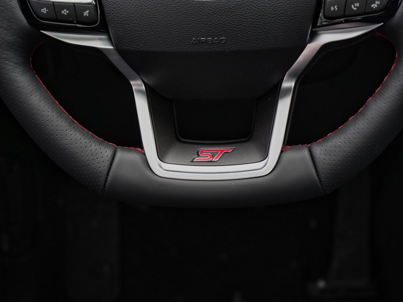 2026 Ford Explorer ST | 4WD | Roof | 360 | Adptv Cruise | B&O | 21S