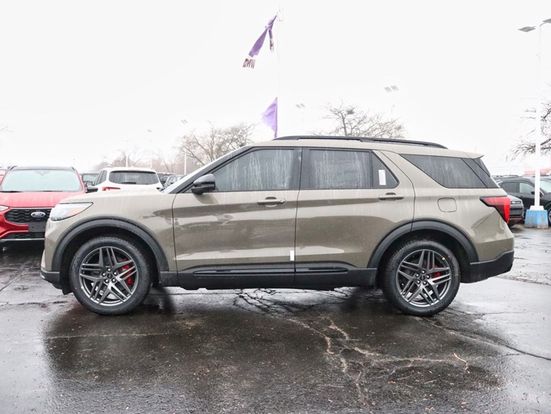 2026 Ford Explorer ST | 4WD | 3.0L | Roof | Tow | 360 | Htd Str Whl