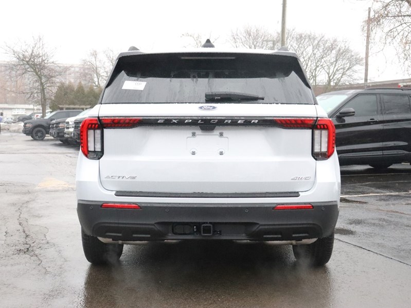 2026 Ford Explorer Active | 4WD | Bench Seat | 7 Pass