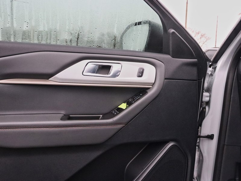 2026 Ford Explorer Active | 4WD | Bench Seat | 7 Pass