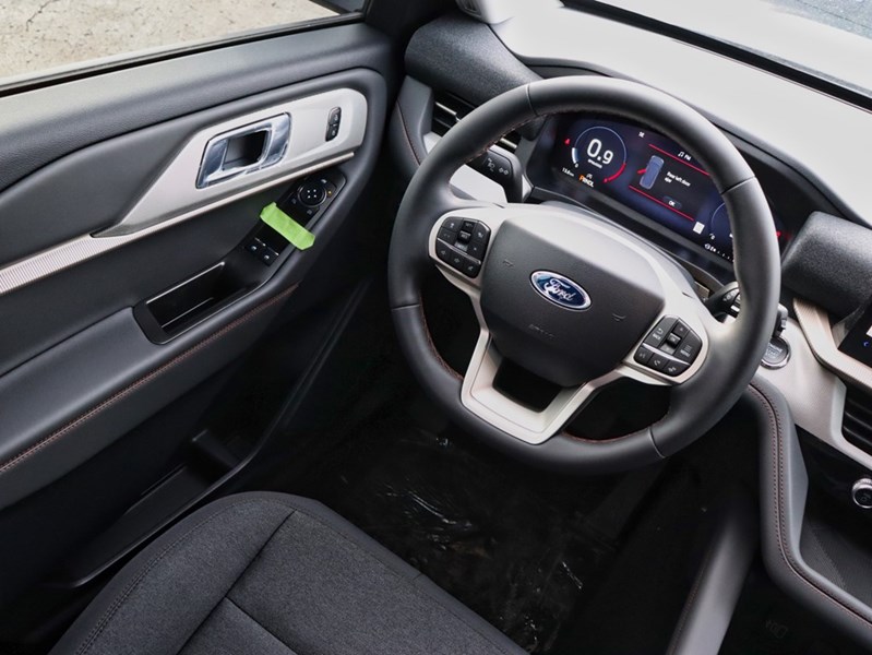 2026 Ford Explorer Active | 4WD | 2.3L | 200A | 2Nd Row Bench