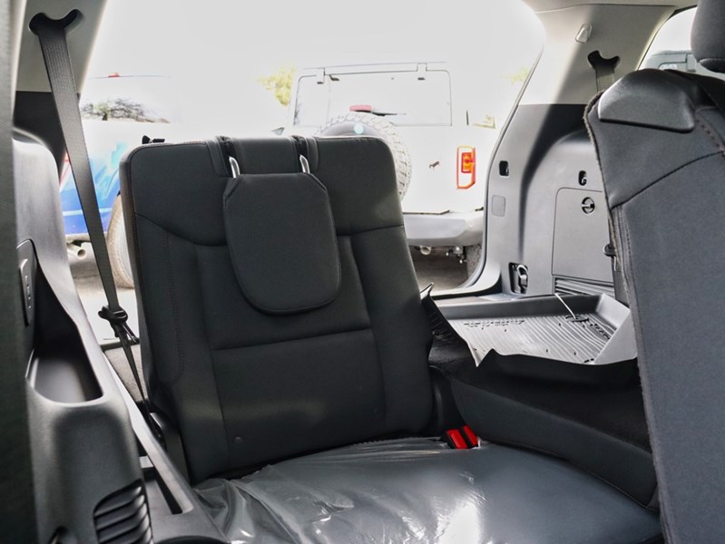 2026 Ford Explorer Active | 4WD | 2.3L | 200A | 2Nd Row Bench