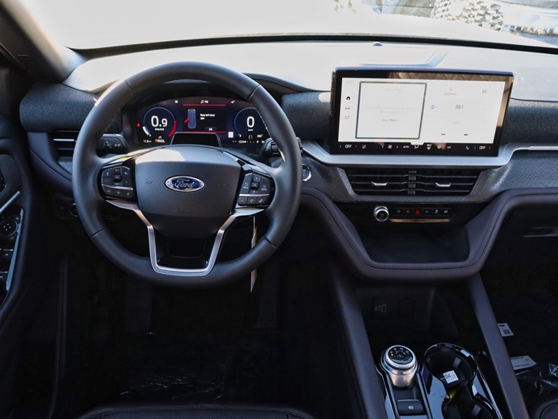 2026 Ford Explorer Platinum | 4WD | Lux Leather Pkg | 21S