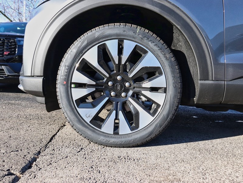 2026 Ford Explorer Platinum | 4WD | Lux Leather Pkg | 21S